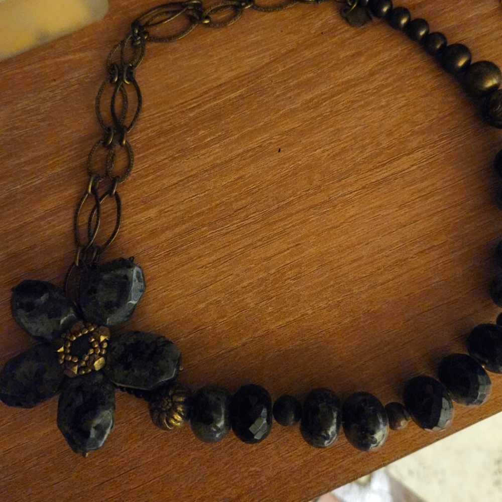 Handmade flower necklace
